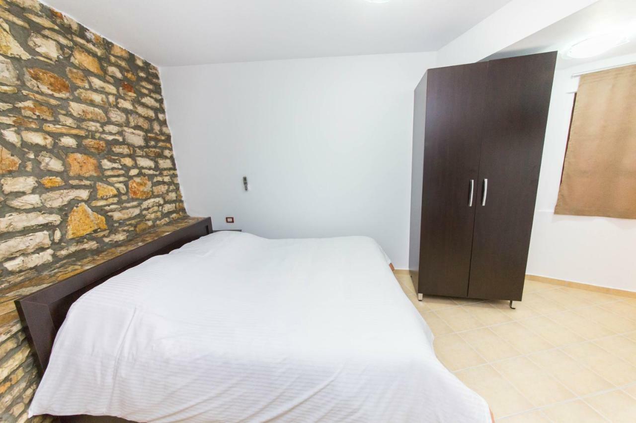 Hotel Ajka Berat Kültér fotó